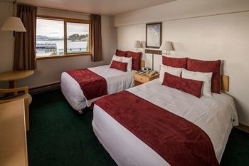 Totem Square Hotel And Marina Sitka Eksteriør billede